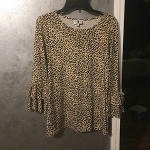 Dainty jewels layering top